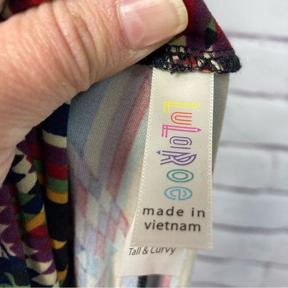Lularoe Leggings Tall and Curvy  Multicolor Pattern Womens Pants Size 12-22 - Picture 6 of 6